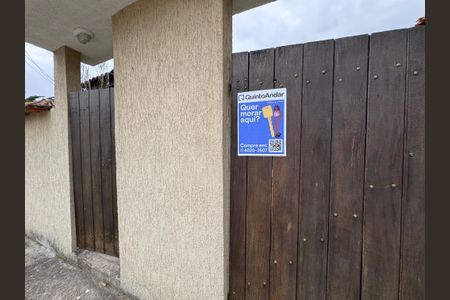 Casa de condomínio à venda com 250m², 4 quartos e 1 vaga Casa de condomínio à venda com 250m², 4 quartos e 1 vagaPlaquinha