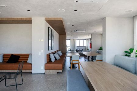 Studio à venda com 25m², 1 quarto e sem vagaRooftop - Salão de Festas