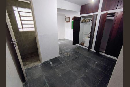 Casa à venda com 300m², 7 quartos e sem vaga