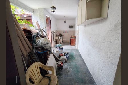 Casa à venda com 300m², 7 quartos e sem vaga