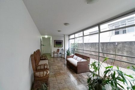 Apartamento para alugar com 149m², 4 quartos e 2 vagas Apartamento para alugar com 149m², 4 quartos e 2 vagasHall de entrada