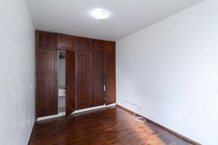 Apartamento para alugar com 149m², 4 quartos e 2 vagas Apartamento para alugar com 149m², 4 quartos e 2 vagasSuíte