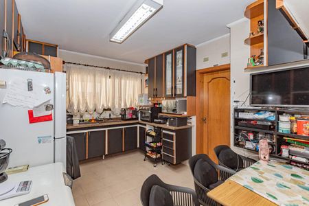 Apartamento à venda com 240m², 3 quartos e 3 vagasCozinha