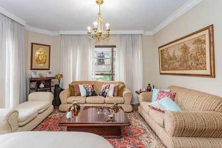 Apartamento à venda com 240m², 3 quartos e 3 vagasSala