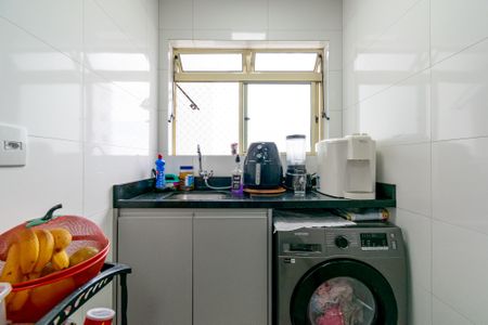 Apartamento à venda com 63m², 3 quartos e 1 vagaÁrea de Serviço