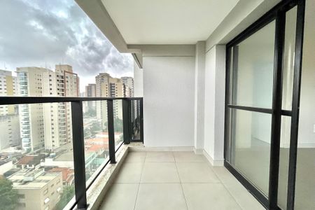 Apartamento à venda com 36m², 1 quarto e sem vaga Apartamento à venda com 36m², 1 quarto e sem vagaVaranda
