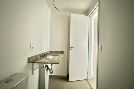 Apartamento à venda com 43m², 1 quarto e sem vaga Apartamento à venda com 43m², 1 quarto e sem vagaBanheiro da Suíte