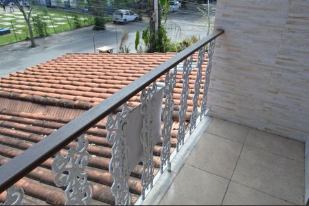 Casa à venda com 67m², 2 quartos e 1 vaga Casa à venda com 67m², 2 quartos e 1 vagaVaranda do Quarto 2