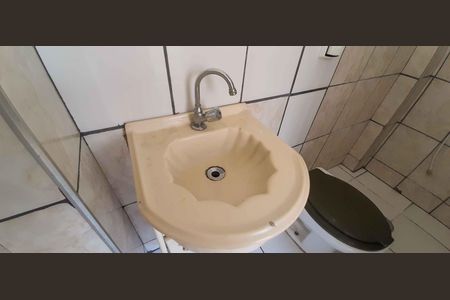 Apartamento à venda com 65m², 3 quartos e 1 vaga Apartamento à venda com 65m², 3 quartos e 1 vagaBanheiro de Serviço