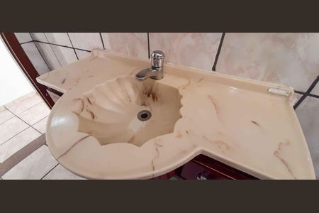 Apartamento à venda com 65m², 3 quartos e 1 vaga Apartamento à venda com 65m², 3 quartos e 1 vagaBanheiro