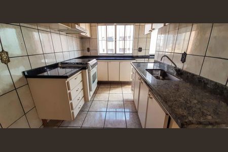 Apartamento à venda com 65m², 3 quartos e 1 vaga Apartamento à venda com 65m², 3 quartos e 1 vagaCozinha