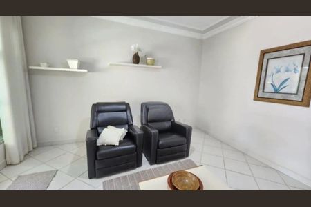 Casa à venda com 168m², 3 quartos e 14 vagas Casa à venda com 168m², 3 quartos e 14 vagasFoto 24