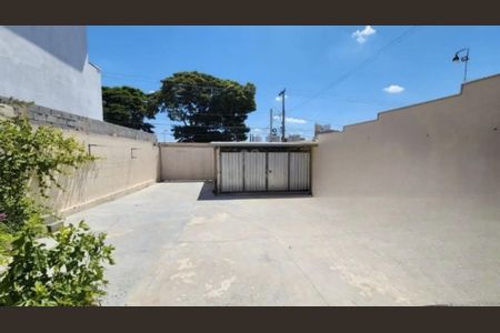 Casa à venda com 168m², 3 quartos e 14 vagas Casa à venda com 168m², 3 quartos e 14 vagasFoto 25