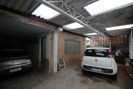 Casa à venda com 310m², 2 quartos e 3 vagasGaragem