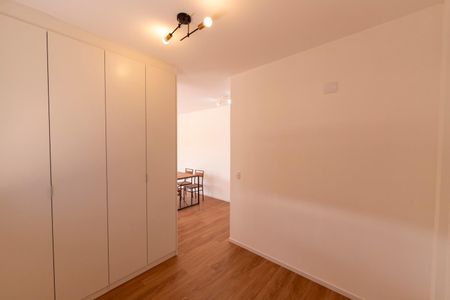 Studio para alugar com 45m², 1 quarto e 1 vaga Studio para alugar com 45m², 1 quarto e 1 vagaQuarto