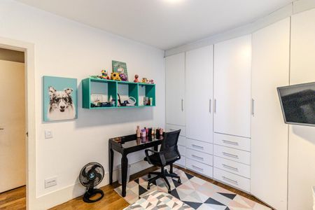 Apartamento à venda com 142m², 3 quartos e 2 vagas Apartamento à venda com 142m², 3 quartos e 2 vagasQuarto 1