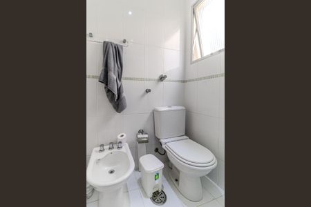 Apartamento à venda com 142m², 3 quartos e 2 vagas Apartamento à venda com 142m², 3 quartos e 2 vagasBanheiro Social