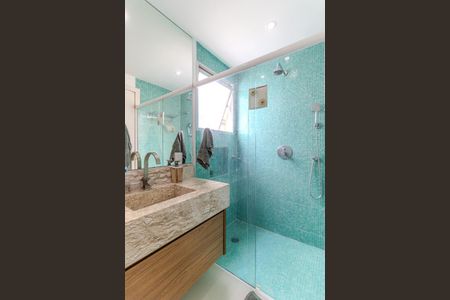 Apartamento à venda com 142m², 3 quartos e 2 vagas Apartamento à venda com 142m², 3 quartos e 2 vagasBanheiro da Suíte