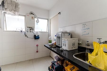 Apartamento à venda com 142m², 3 quartos e 2 vagas Apartamento à venda com 142m², 3 quartos e 2 vagasÁrea de Serviço