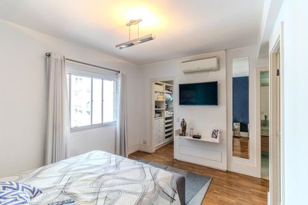 Apartamento à venda com 142m², 3 quartos e 2 vagas Apartamento à venda com 142m², 3 quartos e 2 vagasSuíte