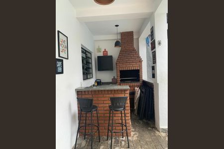 Casa à venda com 260m², 4 quartos e 3 vagas