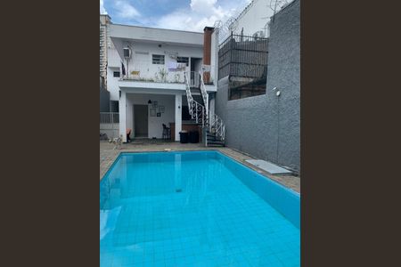 Casa à venda com 260m², 4 quartos e 3 vagas