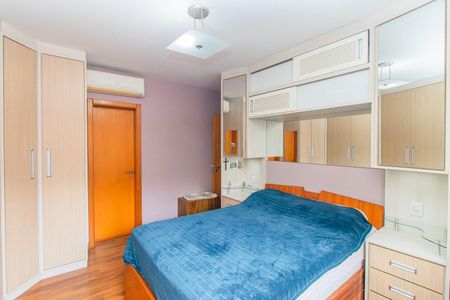 Apartamento à venda com 91m², 2 quartos e 2 vagas Apartamento à venda com 91m², 2 quartos e 2 vagasQuarto 1