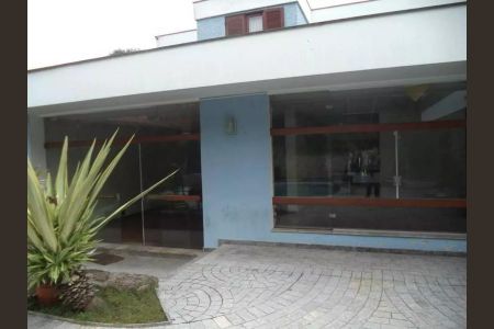 Casa à venda com 945m², 4 quartos e 5 vagas Casa à venda com 945m², 4 quartos e 5 vagasFoto 07