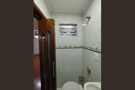 Casa à venda com 260m², 2 quartos e 3 vagas Casa à venda com 260m², 2 quartos e 3 vagasBanheiro Suíte 2