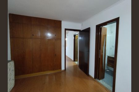 Casa à venda com 260m², 2 quartos e 3 vagas Casa à venda com 260m², 2 quartos e 3 vagasSuíte 1