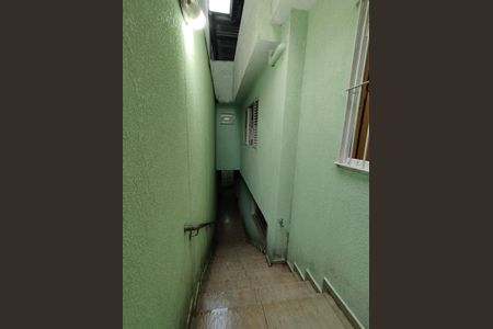 Casa à venda com 260m², 2 quartos e 3 vagas Casa à venda com 260m², 2 quartos e 3 vagasLateral da Casa