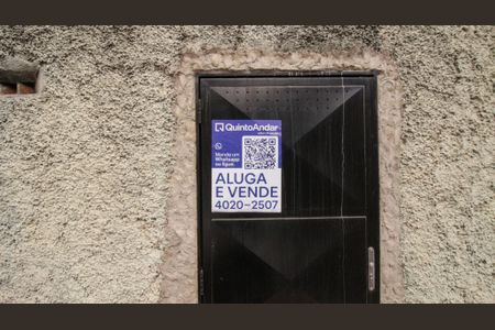 Apartamento à venda com 56m², 2 quartos e 1 vaga Apartamento à venda com 56m², 2 quartos e 1 vagaFachada e placa