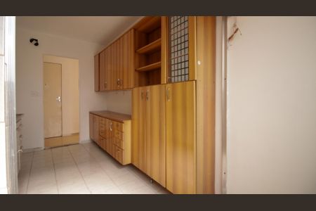 Apartamento à venda com 56m², 2 quartos e 1 vaga Apartamento à venda com 56m², 2 quartos e 1 vagaCozinha