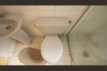 Apartamento à venda com 56m², 2 quartos e 1 vaga Apartamento à venda com 56m², 2 quartos e 1 vagaBanheiro