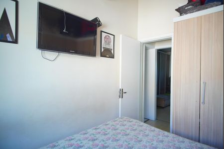 Casa de condomínio à venda com 78m², 2 quartos e 1 vagaQuarto 2