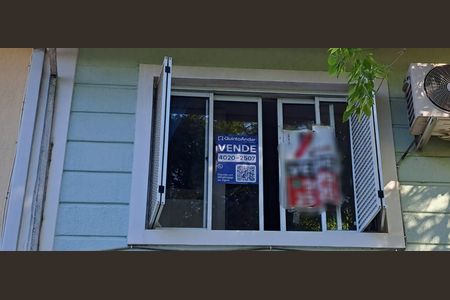 Casa de condomínio à venda com 78m², 2 quartos e 1 vagaPlaca