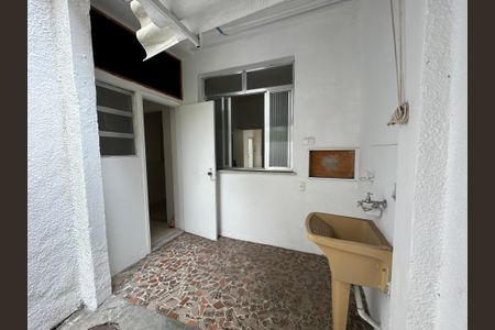 Casa à venda com 90m², 2 quartos e 1 vagaÁrea de Serviço