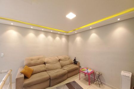 Apartamento à venda com 92m², 2 quartos e 1 vagaSala de TV