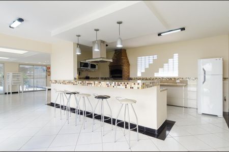 Apartamento à venda com 77m², 3 quartos e 1 vaga Apartamento à venda com 77m², 3 quartos e 1 vagaÁrea comum - Churrasqueira