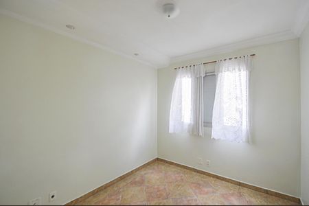 Apartamento à venda com 77m², 3 quartos e 1 vaga Apartamento à venda com 77m², 3 quartos e 1 vagaQuarto 2