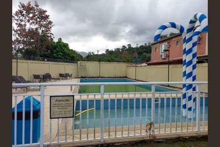 Casa de condomínio à venda com 84m², 3 quartos e 1 vagaÁrea comum - Piscina