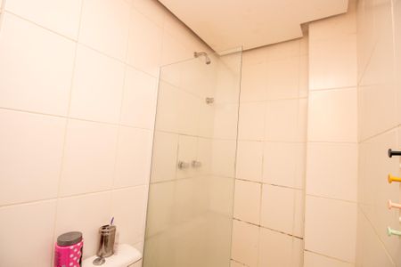 Casa de condomínio à venda com 84m², 3 quartos e 1 vagaBanheiro social