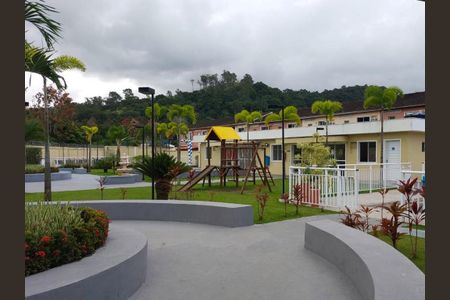 Casa de condomínio à venda com 84m², 3 quartos e 1 vagaÁrea comum - Playground