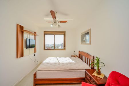 Apartamento à venda com 90m², 2 quartos e 2 vagas Apartamento à venda com 90m², 2 quartos e 2 vagasSuíte