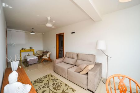 Apartamento à venda com 90m², 2 quartos e 2 vagas Apartamento à venda com 90m², 2 quartos e 2 vagasSala