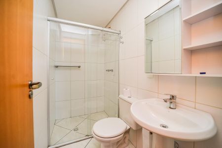 Apartamento à venda com 90m², 2 quartos e 2 vagas Apartamento à venda com 90m², 2 quartos e 2 vagasBanheiro Social