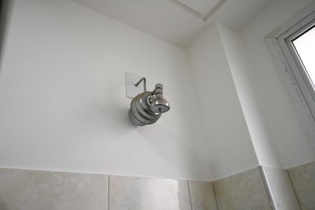 Casa de condomínio para alugar com 420m², 4 quartos e 4 vagasBanheiro da Suíte 4