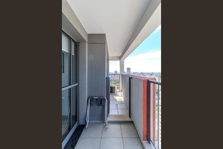 Apartamento à venda com 35m², 1 quarto e sem vaga Apartamento à venda com 35m², 1 quarto e sem vagaVaranda