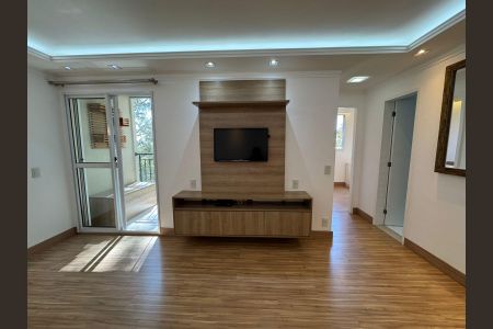 Apartamento à venda com 48m², 2 quartos e 1 vaga Apartamento à venda com 48m², 2 quartos e 1 vagaSala