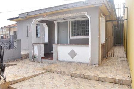 Casa à venda com 80m², 2 quartos e 1 vaga Casa à venda com 80m², 2 quartos e 1 vaga Quintal